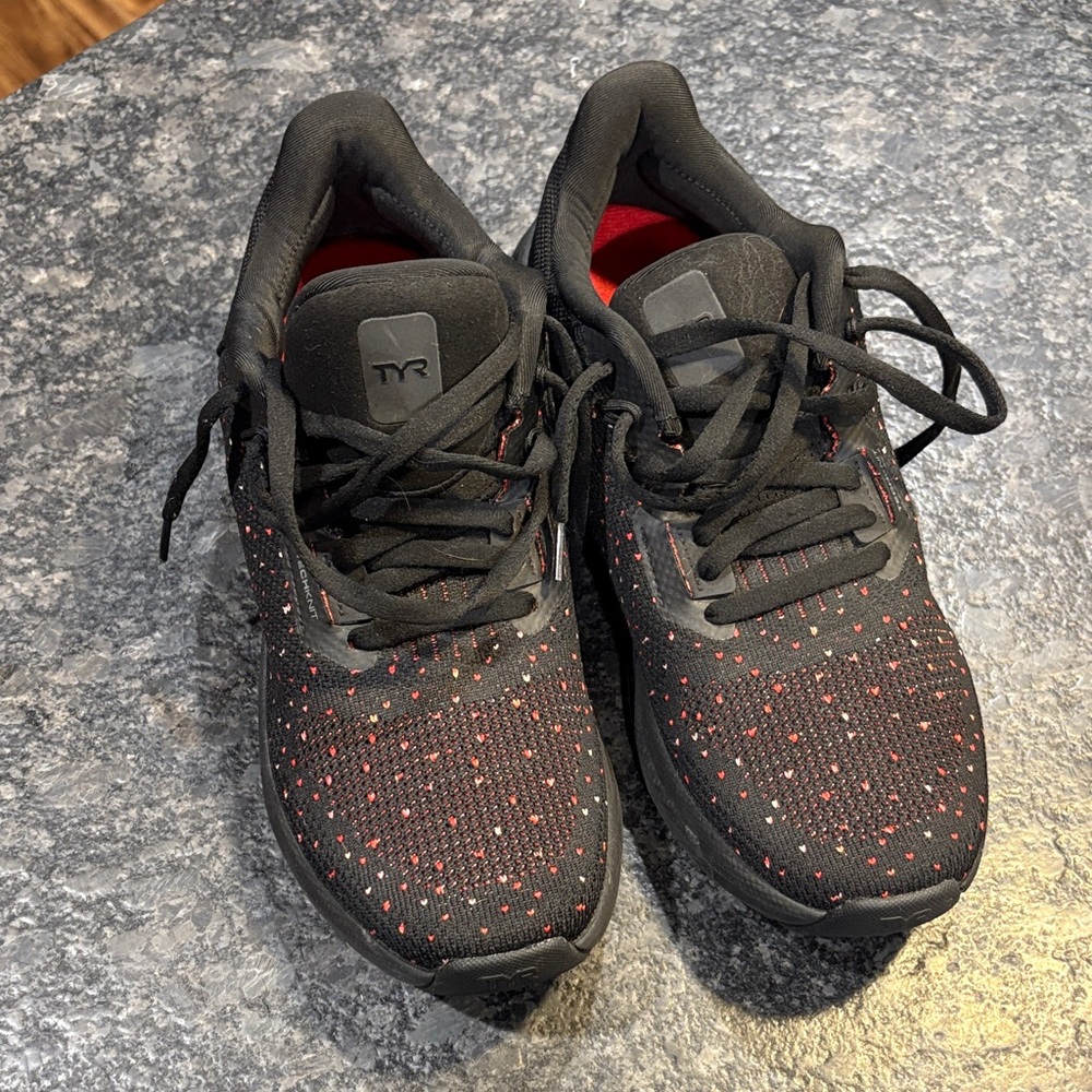 TYR Black Sneakers with Red Speckles